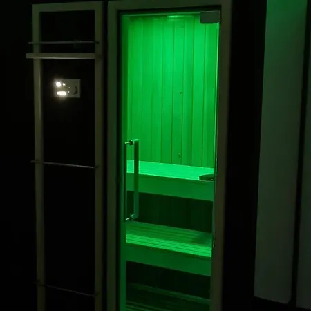 Idromassaggio E Sauna Apartment Varazze